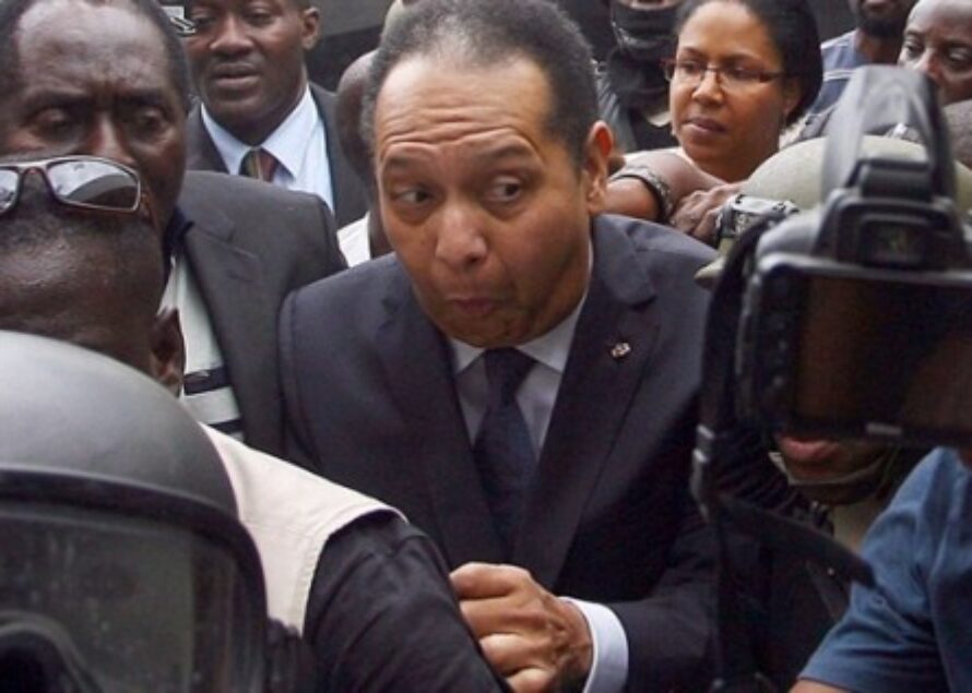 Jean-Claude Duvalier reste libre