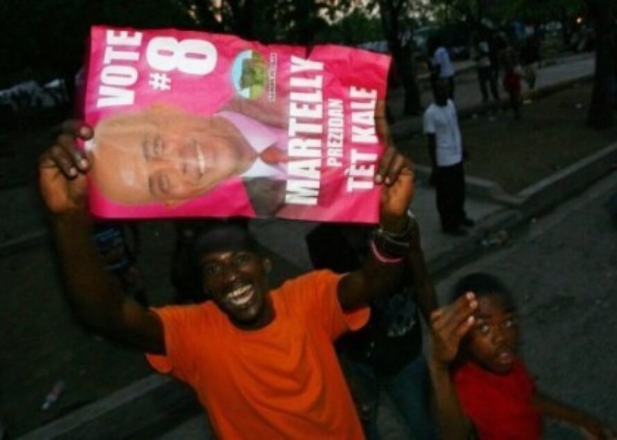 Haïti: le chanteur Michel Martelly élu président