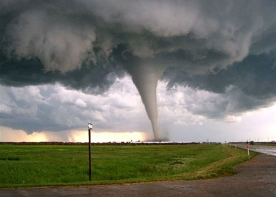 TORNADE: 90 MORTS AU MOINS à JOPLIN, MISSOURI