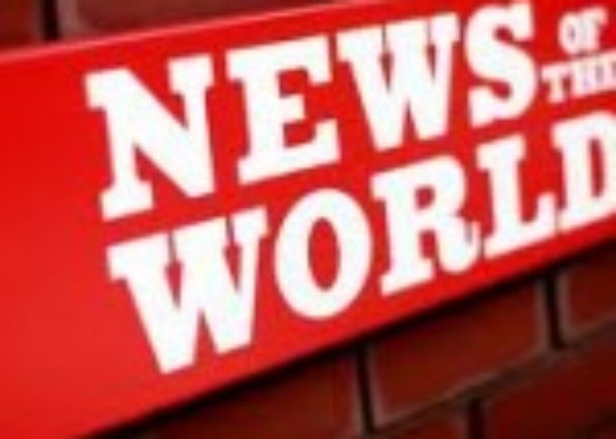 Le scandale News of the World fait tomber les têtes