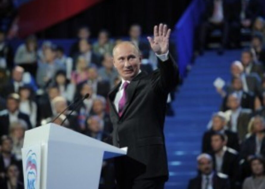MONDE: La Russie accueille sans remous le retour de Poutine au Kremlin