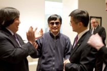 INTERNATIONAL: La Chine envisage de laisser partir le militant Chen Guangcheng à l’étranger