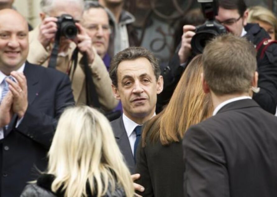 Nicolas Sarkozy appelle l’UMP à rester unie et ne mènera pas la bataille des législatives