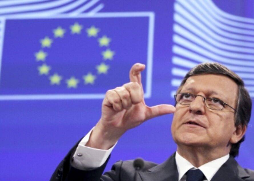 Dérapage du déficit : Hollande avait « anticipé », confirme ses objectifs