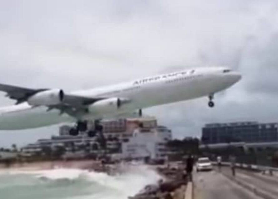 Un avion d’Air France secoué à l’atterrissage par la tempête Isaac