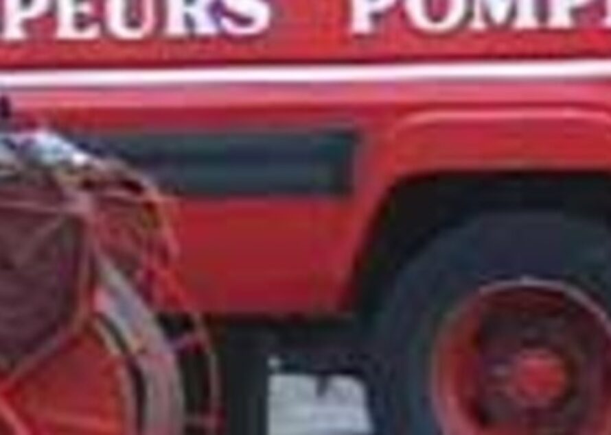 Insolite : le nouveau camion de pompier ne passe pas dans les rues