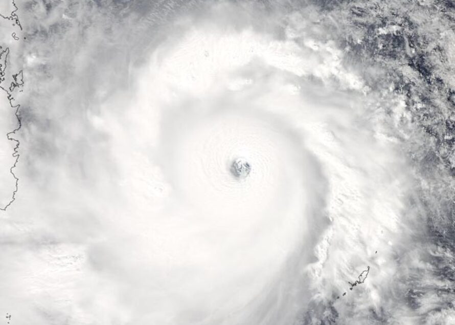 Philippines. Haiyan fait au moins cent morts dans la ville de Tacloban