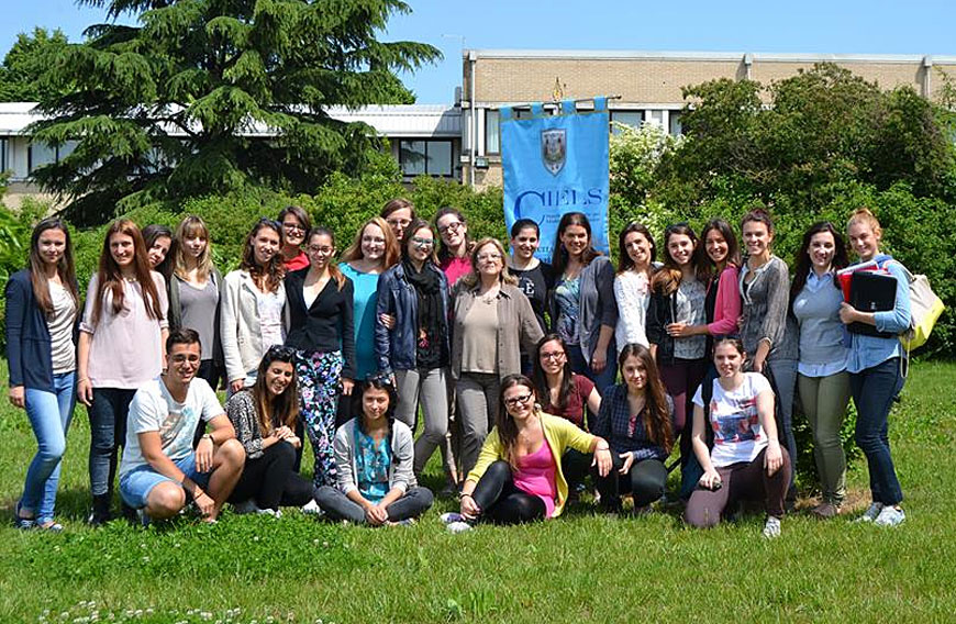 University students in Italy studying Love Songs Make You Cry – Second Edition, pose at CIELS with their comparative literature professor Dr. Michela Calderaro (standing 9th, R.). (MC photo)