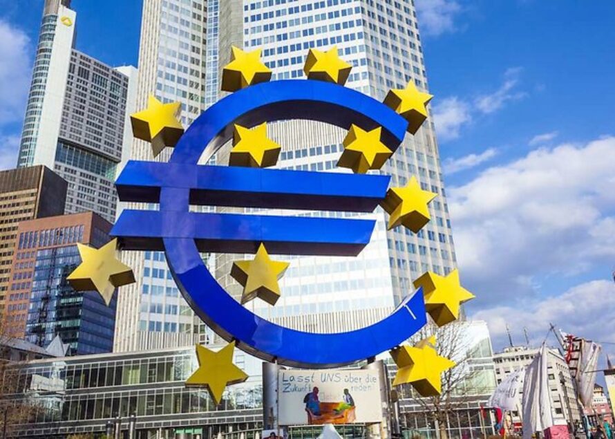 L’euro au plus bas depuis 14 mois plombé par les annonces de la BCE