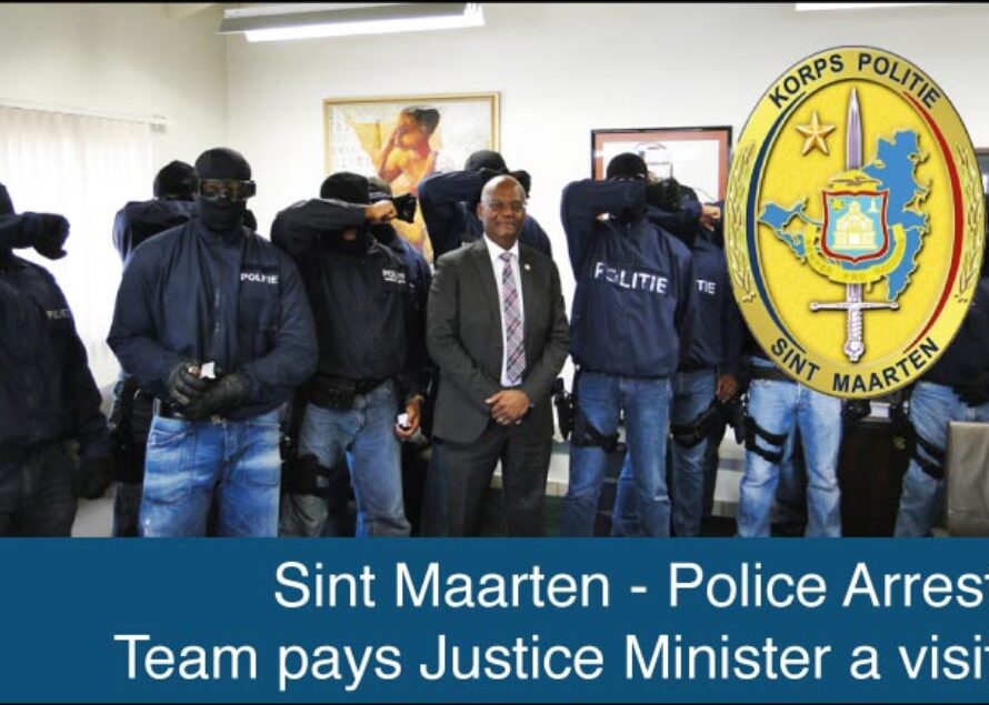 St. Maarten – Police Arrest Team pays Justice Minister a visit