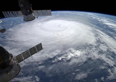 Figure 1. Image visible de l’ouragan Gonzalo le 16 octobre 2014. Crédit image : MODIS