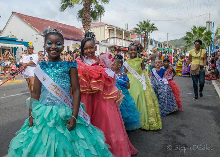 Les enfants ont été les premiers à défiler pour le Carnaval 2016 !