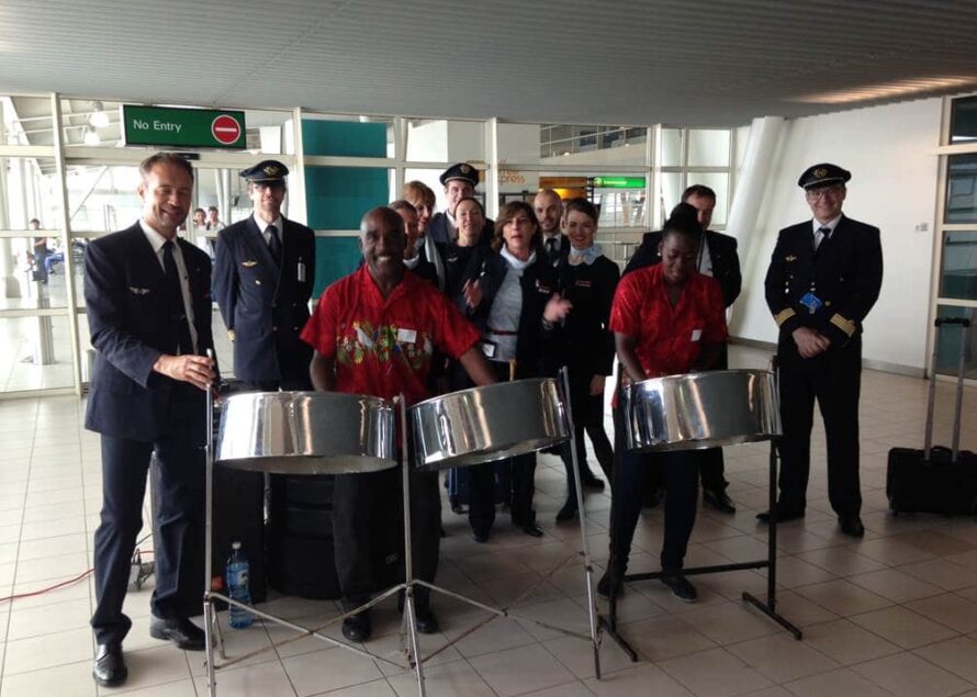 Air France Surprises Passengers on Arrival at SXM Airport to Show Appreciation