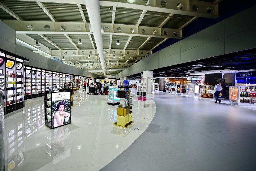 A view of the renovated Commercial area in the Departure Hall. (SXM photo)