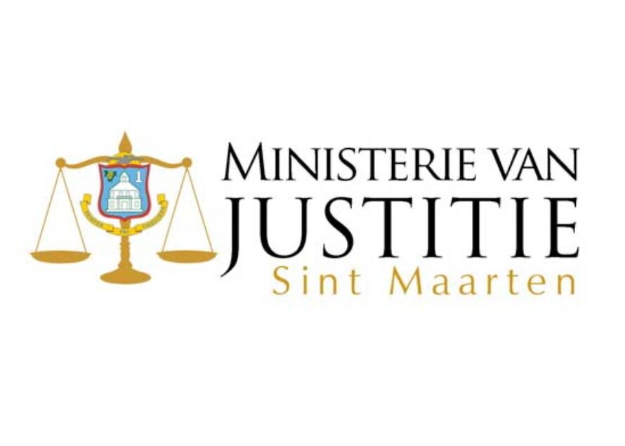 Sint Maarten : Justice Minister on working visit to Barbados
