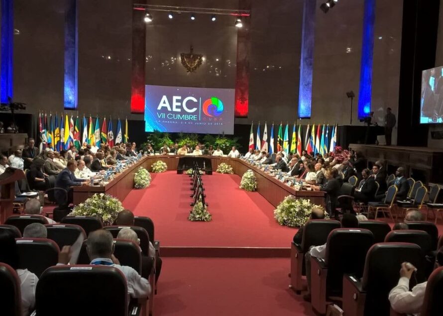 Communiqué de la Collectivité : Déplacement de la Présidente Aline Hanson au 7e sommet de l’Association des Etats de la Caraïbe à La Havane