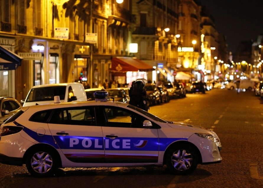 L’organisation Etat islamique a revendiqué l’attaque survenue sur les Champs-Elysées à Paris