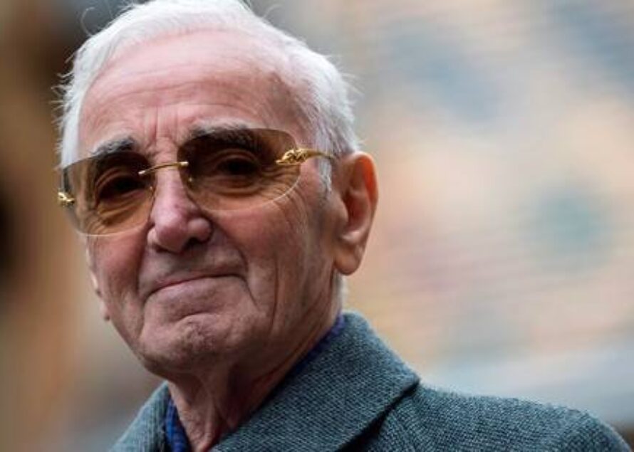 Mort de Charles Aznavour : le dernier des géants de la chanson française disparait