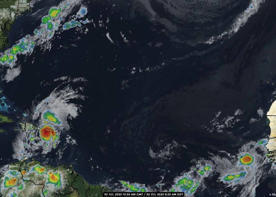 Le potentiel cyclone #9 (Invest 92L) est maintenant la tempête tropicale ISAIAS